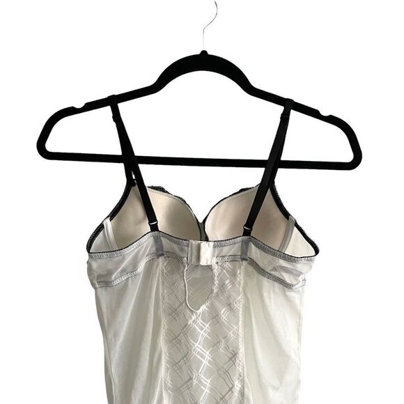 Jacob LINGERIE Ivory Black Lace Chemise
Padded Cups M - Picture 2 of 8